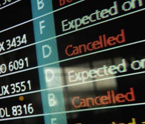 Vuelos Cancelados por Huelga de Operadores en Francia vuelos cancelados 300x257 Vuelos Cancelados por Huelga de Operadores en Francia