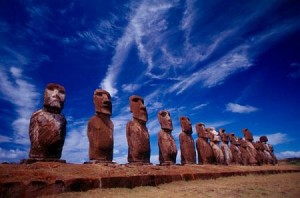 programas travel express ISLA DE PASCUA 300x198 Tentadores programas de Travel Express