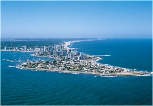 punta del este punta del este 300x208 Este verano disfruta de Punta del Este