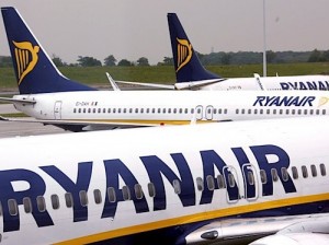 viajes Madrid y Manchester con ryanair viajes Madrid y Manchester con ryanair 300x224 Aerolínea Ryanair tendrá nuevo vuelo entre Madrid y Manchester
