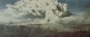 cordon caulle cordon caulle1 300x125 Volcán Puyehue causa problemas en vuelos de Nueva Zelanda
