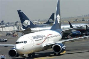 AeroMexico!!!!!!!!! AeroMexico 300x199 Aeroméxico impulsa el comercio entre Venezuela y México