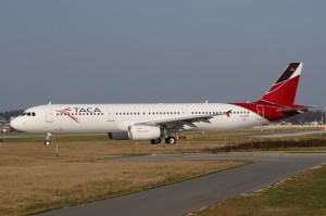 taca-a321-200-d-avzo-08grd-xfw-gblr taca a321 200 d avzo 08grd xfw gblr 300x199 Taca Perú ya tiene autorización para volar a España