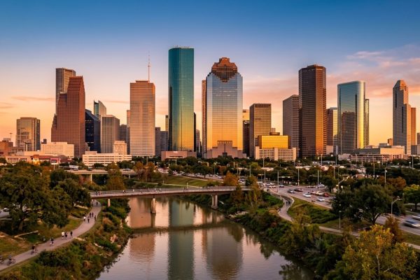 Skyline del centro de Houston al atardecer